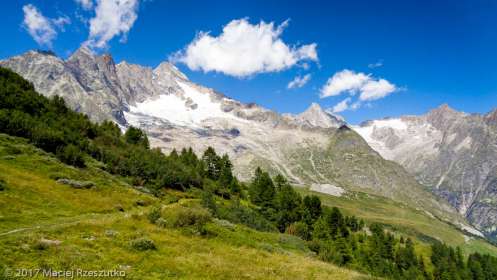 2017-08-05 · 11:55 · Courmayeur-Champex-Vallorcine