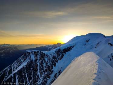 2022-06-12 · 05:54 · Aiguille de Bionnassay