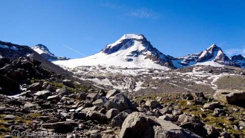 Refuge Victor Emmanuel · Alpes, Massif du Grand Paradis, Valsavarenche, IT · GPS 45°30'44.47'' N 7°13'38.74'' E · Altitude 2634m
