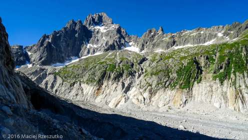 Échelles de la Charpua · Alpes, Massif du Mont-Blanc, Mer de Glace, FR · GPS 45°55'30.61'' N 6°55'38.69'' E · Altitude 1784m