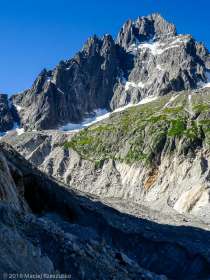 Échelles de la Charpua · Alpes, Massif du Mont-Blanc, Mer de Glace, FR · GPS 45°55'30.61'' N 6°55'38.65'' E · Altitude 1783m
