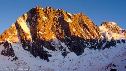 2016-07-07 · 20:16 · Balcon de la Mer de Glace