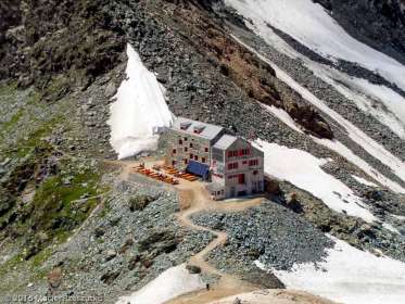 Klein Allalin · Alpes, Alpes valaisannes, Massif de l'Allalin, CH · GPS 46°3'34.76'' N 7°56'14.36'' E · Altitude 3010m
