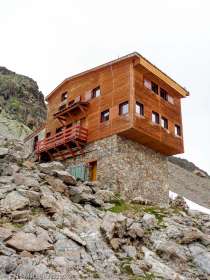 Refuge Robert Blanc · Alpes, Massif du Mont-Blanc, FR · GPS 45°45'55.23'' N 6°46'28.72'' E · Altitude 2750m