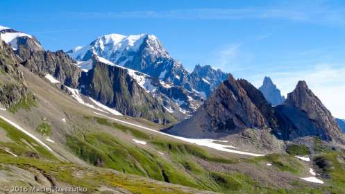 Col de la Seigne · Alpes, Massif du Mont-Blanc, Val Veny, IT · GPS 45°45'4.75'' N 6°48'26.95'' E · Altitude 2525m