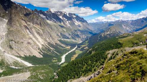 Arête du Mont Favre · Alpes, Massif du Mont-Blanc, Val Veny, IT · GPS 45°46'19.87'' N 6°53'23.06'' E · Altitude 2455m