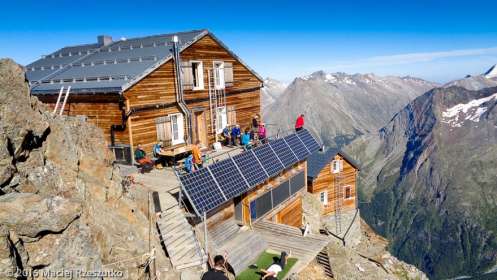 Mischabelhütte · Alpes, Alpes valaisannes, Massif de Michabel, CH · GPS 46°6'34.65'' N 7°53'20.25'' E · Altitude 3324m