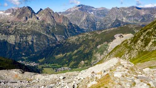 Moraine laterale du glacier du Tour · Alpes, Massif du Mont-Blanc, Vallée de Chamonix, FR · GPS 45°59'58.28'' N 6°58'52.00'' E · Altitude 2481m