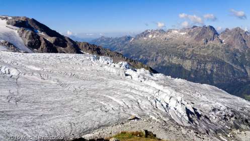 Refuge Albert 1er · Alpes, Massif du Mont-Blanc, Vallée de Chamonix, FR · GPS 45°59'48.18'' N 6°59'11.61'' E · Altitude 2666m