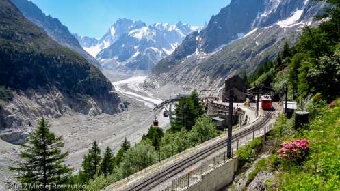 Montenvers · Alpes, Massif du Mont-Blanc, Vallée de Chamonix, FR · GPS 45°55'58.73'' N 6°55'1.84'' E · Altitude 1933m