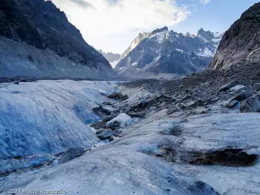 2017-06-23 · 07:04 · Balcon de la Mer de Glace