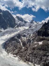 Refuge de Leschaux · Alpes, Massif du Mont-Blanc, Vallée de Chamonix, FR · GPS 45°53'41.61'' N 6°58'51.44'' E · Altitude 2343m