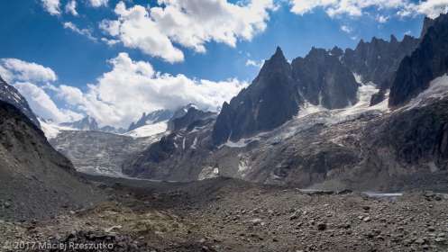 Glacier de Leschaux · Alpes, Massif du Mont-Blanc, Vallée de Chamonix, FR · GPS 45°54'1.86'' N 6°56'52.85'' E · Altitude 2002m