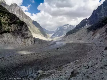 2017-06-23 · 16:54 · Balcon de la Mer de Glace