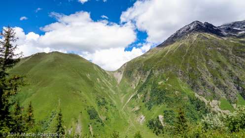 Chalets du Truc · Alpes, Massif du Mont-Blanc, FR · GPS 45°50'9.88'' N 6°45'16.51'' E · Altitude 1722m