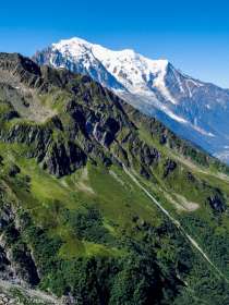 Sentier d’accès au Refuge Albert I · Alpes, Massif du Mont-Blanc, Vallée de Chamonix, FR · GPS 46°0'20.42'' N 6°58'8.60'' E · Altitude 2255m