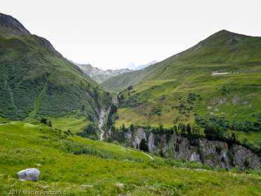 La Chaux · Alpes, Alpes valaisannes, Val Ferret, CH · GPS 45°53'51.02'' N 7°7'20.95'' E · Altitude 1964m
