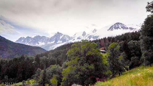 Vaudagne · Alpes, Massif du Mont-Blanc, Vallée de Chamonix, FR · GPS 45°54'21.65'' N 6°45'40.61'' E · Altitude 1101m