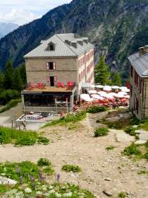Montenvers · Alpes, Massif du Mont-Blanc, Vallée de Chamonix, FR · GPS 45°55'57.84'' N 6°55'0.71'' E · Altitude 1933m
