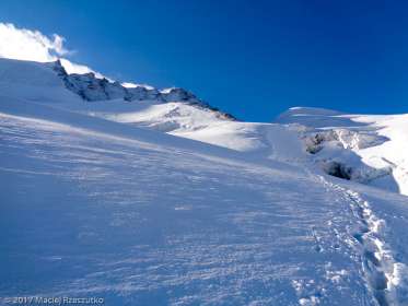 Mellichgletscher · Alpes, Alpes valaisannes, Vallée de Saas, CH · GPS 46°1'55.02'' N 7°52'31.26'' E · Altitude 3500m