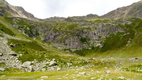 Sentier Finhaut - Emosson · Alpes, Alpes valaisannes, CH · GPS 46°5'12.03'' N 6°57'9.31'' E · Altitude 1870m