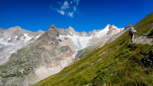 2017-08-05 · 10:47 · Courmayeur-Champex-Vallorcine