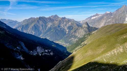 Col Sapin · Alpes, Massif du Mont-Blanc, IT · GPS 45°49'2.09'' N 7°1'7.04'' E · Altitude 2241m