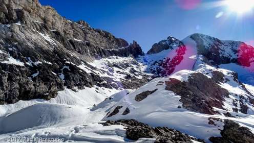 Lac Glacé · Pyrénées, Hautes Pyrénées, Parc National du Mont Perdu, FR · GPS 42°40'49.36'' N 0°1'35.80'' E · Altitude 3307m