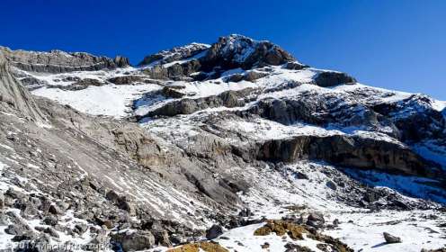 Remontée au Col de la Cascade · Pyrénées, Hautes Pyrénées, Parc National du Mont Perdu, FR · GPS 42°40'37.15'' N 0°1'11.07'' E · Altitude 3085m