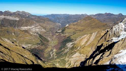 Montée à La Tour · Pyrénées, Hautes Pyrénées, Parc National du Mont Perdu, FR · GPS 42°41'5.49'' N 0°0'42.11'' W · Altitude 2956m