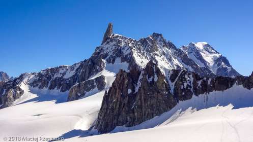 Pointe Helbronner · Alpes, Massif du Mont-Blanc, IT · GPS 45°50'45.20'' N 6°55'54.70'' E · Altitude 3445m