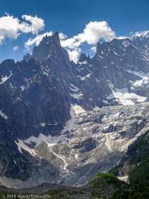 Courmayeur · Alpes, Massif du Mont-Blanc, IT · GPS 45°48'57.06'' N 6°57'22.21'' E · Altitude 1302m