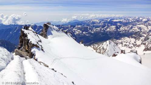 Arête sommitale du Grand Paradis · Alpes, Massif du Grand Paradis, Valsavarenche, IT · GPS 45°31'1.27'' N 7°16'6.06'' E · Altitude 4061m
