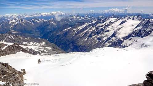 Arête sommitale du Grand Paradis · Alpes, Massif du Grand Paradis, Valsavarenche, IT · GPS 45°31'1.32'' N 7°16'6.07'' E · Altitude 4061m