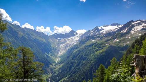 Catogne · Alpes, Massif du Mont-Blanc, Vallée de Chamonix, FR · GPS 46°2'48.08'' N 6°58'51.76'' E · Altitude 1843m