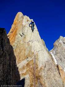 Escalade à la Pointe Chaubert · Alpes, Massif du Mont-Blanc, FR · GPS 45°51'15.18'' N 6°53'35.33'' E · Altitude 4016m