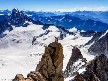 Corne du Diable depuis la Pointe Chaubert · Alpes, Massif du Mont-Blanc, FR · GPS 45°51'14.90'' N 6°53'35.87'' E · Altitude 4000m