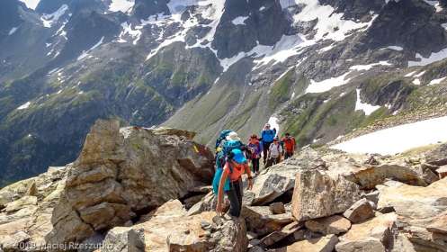 Sous le Col de Salenton · Alpes, Préalpes de Savoie, Aiguilles Rouges, FR · GPS 46°0'22.29'' N 6°51'33.80'' E · Altitude 2356m
