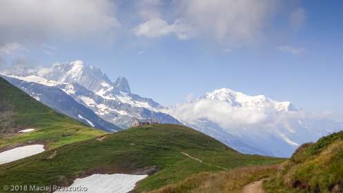 Col de Balme · Alpes, Massif du Mont-Blanc, Vallée de Chamonix, FR · GPS 46°1'44.09'' N 6°58'13.29'' E · Altitude 2205m