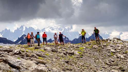 Dans la descente du Mont Buet · Alpes, Préalpes de Savoie, Aiguilles Rouges, FR · GPS 46°0'57.04'' N 6°51'2.55'' E · Altitude 2706m