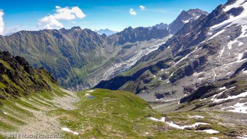 Grandes Autannes · Alpes, Massif du Mont-Blanc, Vallée de Chamonix, FR · GPS 46°1'10.42'' N 6°58'52.78'' E · Altitude 2680m