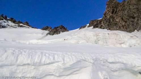 Sur les pentes nord du Mont Maudit · Alpes, Massif du Mont-Blanc, Vallée de Chamonix, FR · GPS 45°50'57.35'' N 6°52'30.56'' E · Altitude 4283m