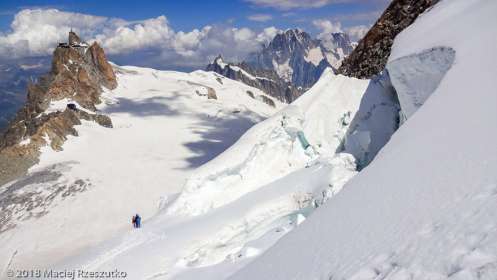 Dans la descente du Tacul · Alpes, Massif du Mont-Blanc, Vallée de Chamonix, FR · GPS 45°51'38.94'' N 6°52'56.87'' E · Altitude 3922m