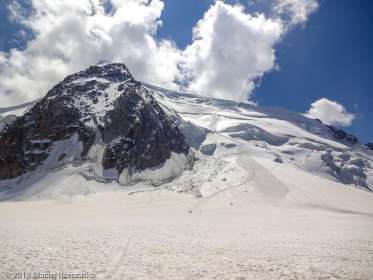 De retour au Col du Midi · Alpes, Massif du Mont-Blanc, Vallée de Chamonix, FR · GPS 45°52'9.38'' N 6°53'10.93'' E · Altitude 3533m