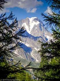 Grandes Jorasses depuis la Visaille · Alpes, Massif du Mont-Blanc, Val Veny, IT · GPS 45°46'54.98'' N 6°53'36.76'' E · Altitude 1781m