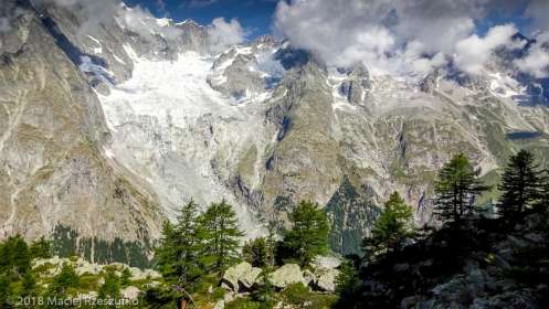 Dans la montée au Mont Chétif · Alpes, Massif du Mont-Blanc, Val Veny, IT · GPS 45°47'55.91'' N 6°56'45.55'' E · Altitude 2212m