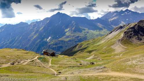 Col de la Croix du Bonhomme · Alpes, Massif du Mont-Blanc, FR · GPS 45°43'29.48'' N 6°43'0.02'' E · Altitude 2463m