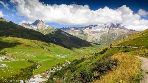 Les Chapieux · Alpes, Massif du Mont-Blanc, FR · GPS 45°43'12.42'' N 6°45'59.38'' E · Altitude 1831m