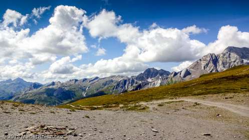 Col de la Seigne · Alpes, Massif du Mont-Blanc, FR · GPS 45°45'4.88'' N 6°48'22.32'' E · Altitude 2490m