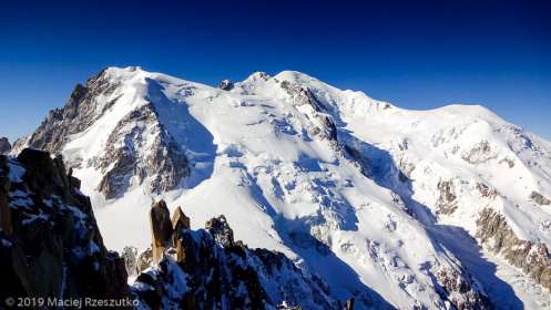 Aiguille du Midi · Alpes, Massif du Mont-Blanc, Vallée de Chamonix, FR · GPS 45°52'44.20'' N 6°53'14.36'' E · Altitude 3842m